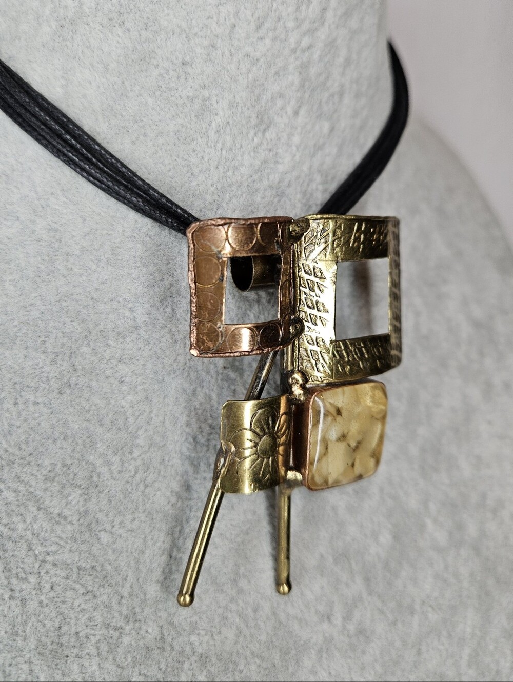 Trisha Waldron NWT Mixed Metal Geometric Pendant Necklace Earring Set 16-19" - Picture 3 of 10